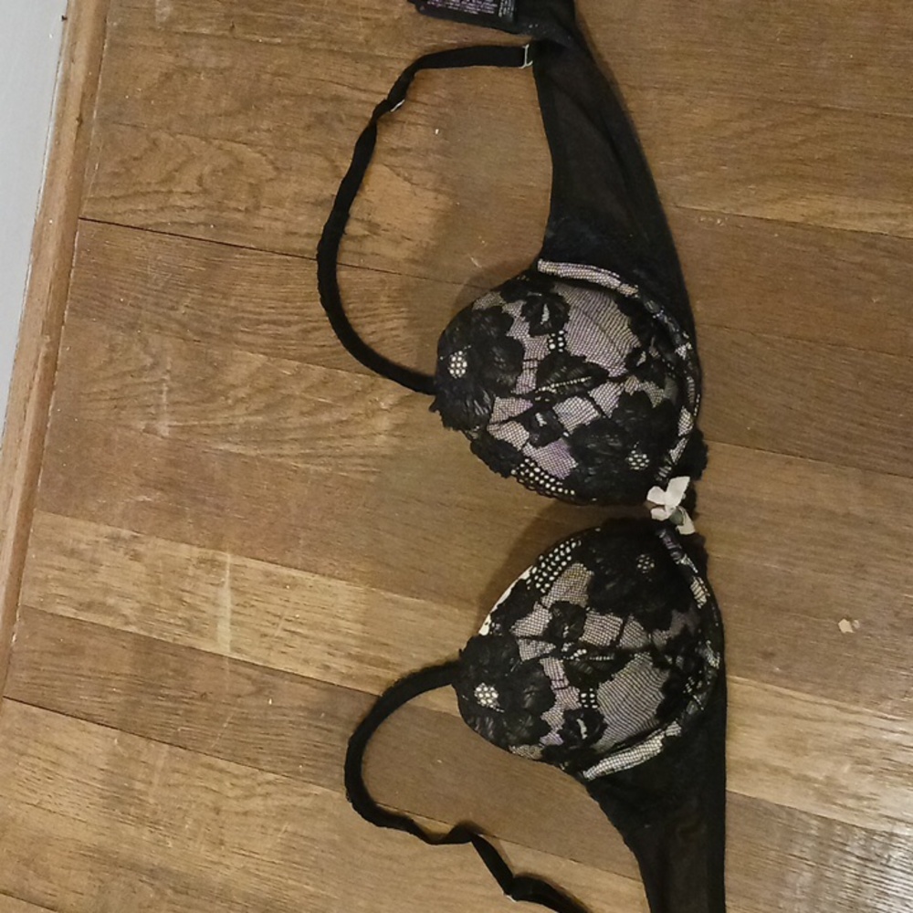 Victoria's Secret Black Lace Push-Up Bra